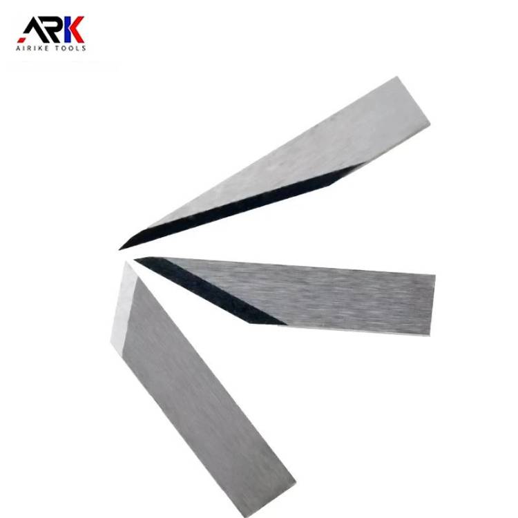 Titanyum Alaşım İşlemesinde PCD Araçlarının Uygulanması